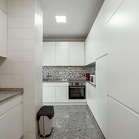 Center Grand With Seaview Terrace By Vacationy Apartmán Porto