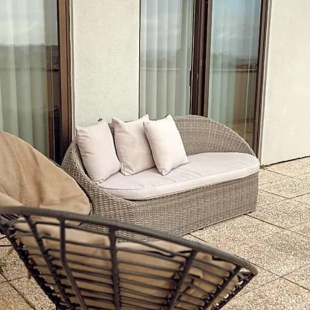 Apartmán Center Grand With Seaview Terrace By Vacationy *