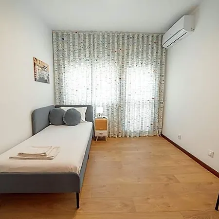 Center Grand With Seaview Terrace By Vacationy Porto