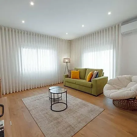 Center Grand With Seaview Terrace By Vacationy Apartmán