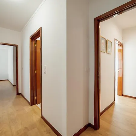 Apartamento Center Grand With Seaview Terrace By Vacationy