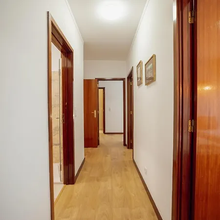 Center Grand With Seaview Terrace By Vacationy Apartamento Oporto