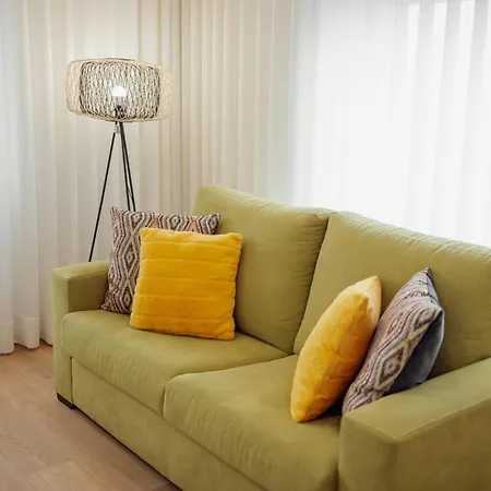 Apartamento Center Grand With Seaview Terrace By Vacationy *