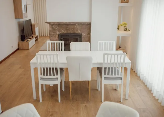 Center Grand With Seaview Terrace By Vacationy * بورتو